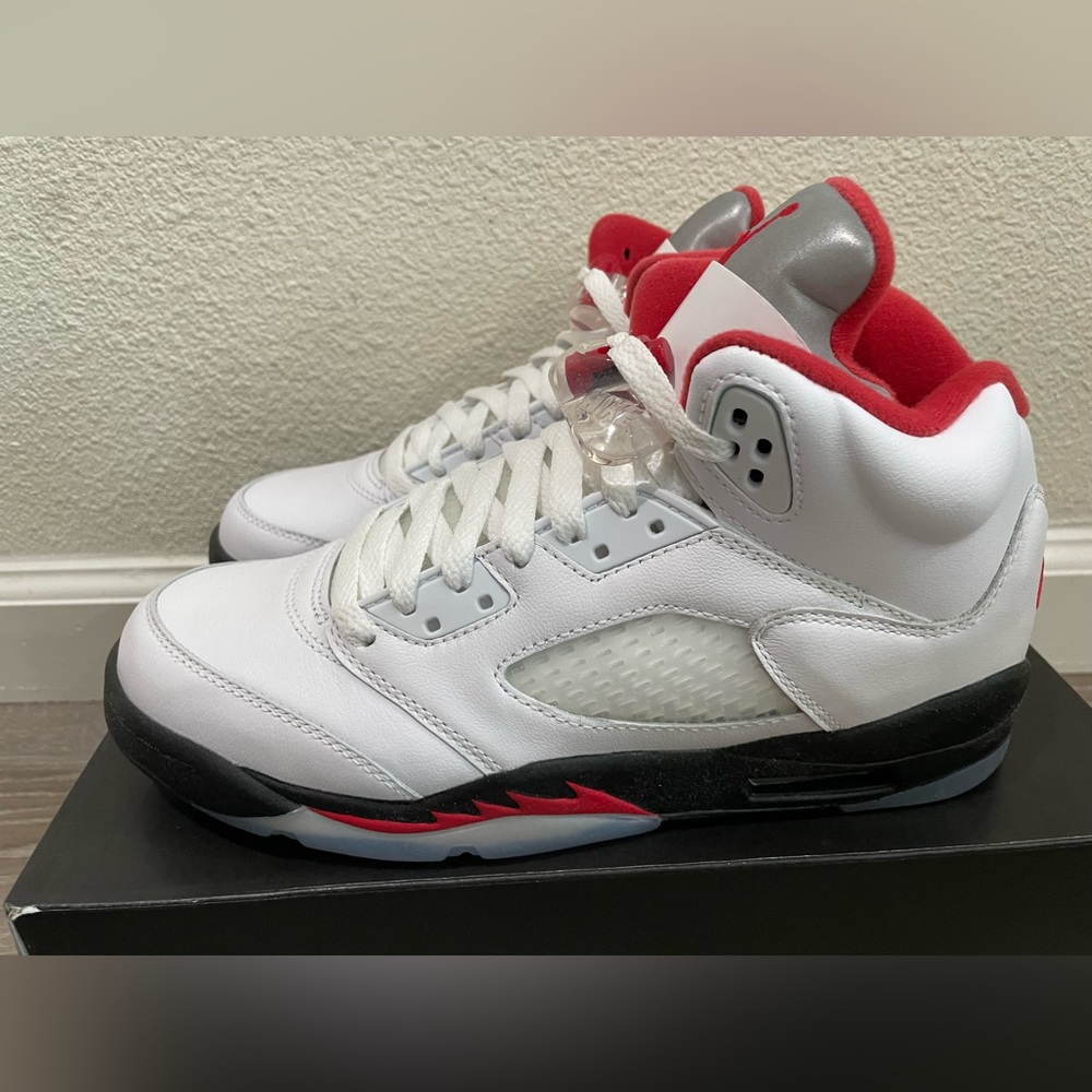 Jordan 5 Retro